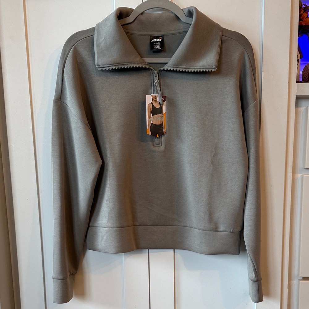 Avia Women's Gray 1/4 zip athletic top